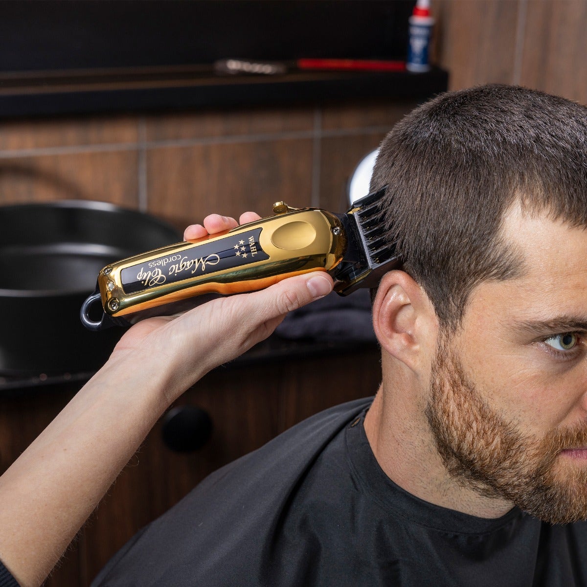 Wahl Gold Magic Clip Cordless - Limited Edition with Stand